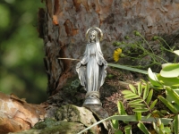 Mała figura Matki Bożej w Merentähti