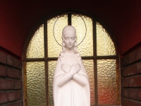 Figura Matki Bożej w Łodzi