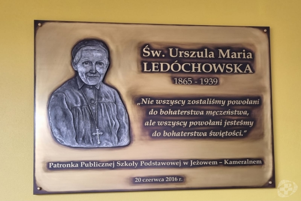 Jubileusz 10-lecia nadania imienia św. Urszuli szkole w Jeżowem